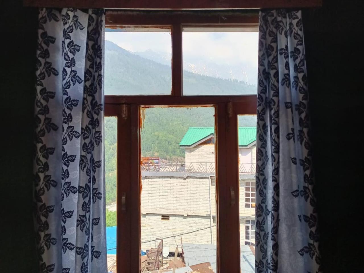 Roop Mountain Homestay مايالي المظهر الخارجي الصورة
