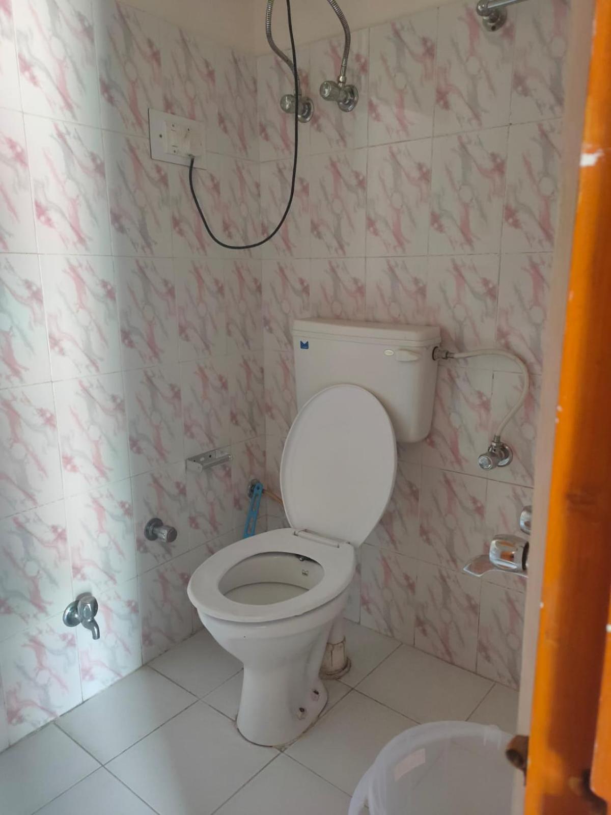 Roop Mountain Homestay مايالي الغرفة الصورة
